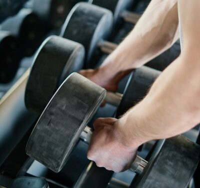 Os segredos para se dar bem como iniciante na musculação - Treino para iniciante - Mens Health Brasil