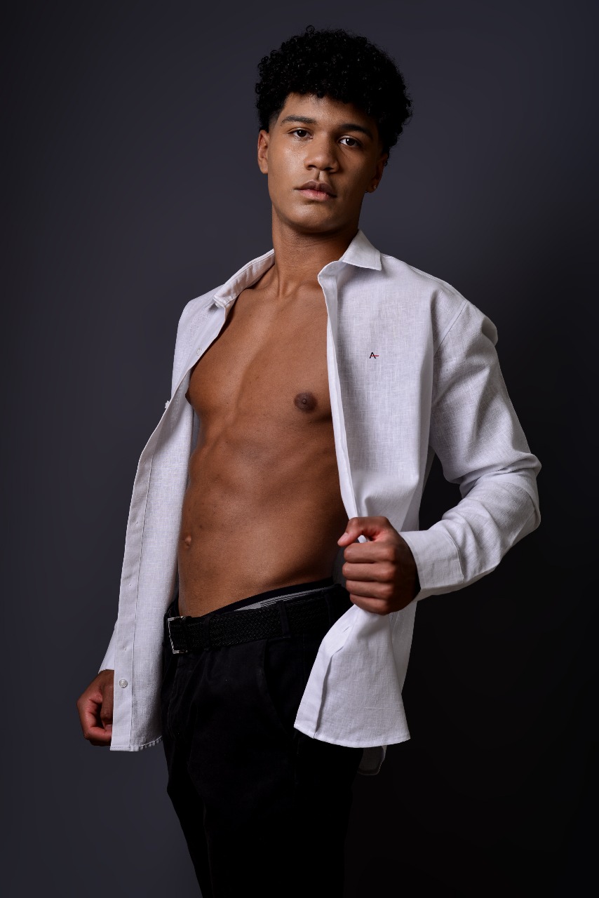 5 Produtos essenciais para a rotina de cuidados pessoais masculinos 2 - MEN'S HEALTH BRASIL Modelo: Rafael Ribeiro (Major Model)